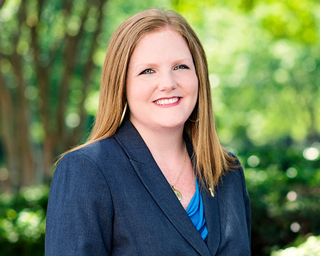 Headshot of Lindsay McCloskey