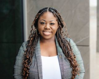 Headshot of Courtney Sutton, Dream Mortgage Center Partner.