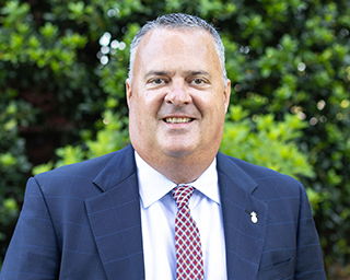 Headshot of Murray Wall Wall