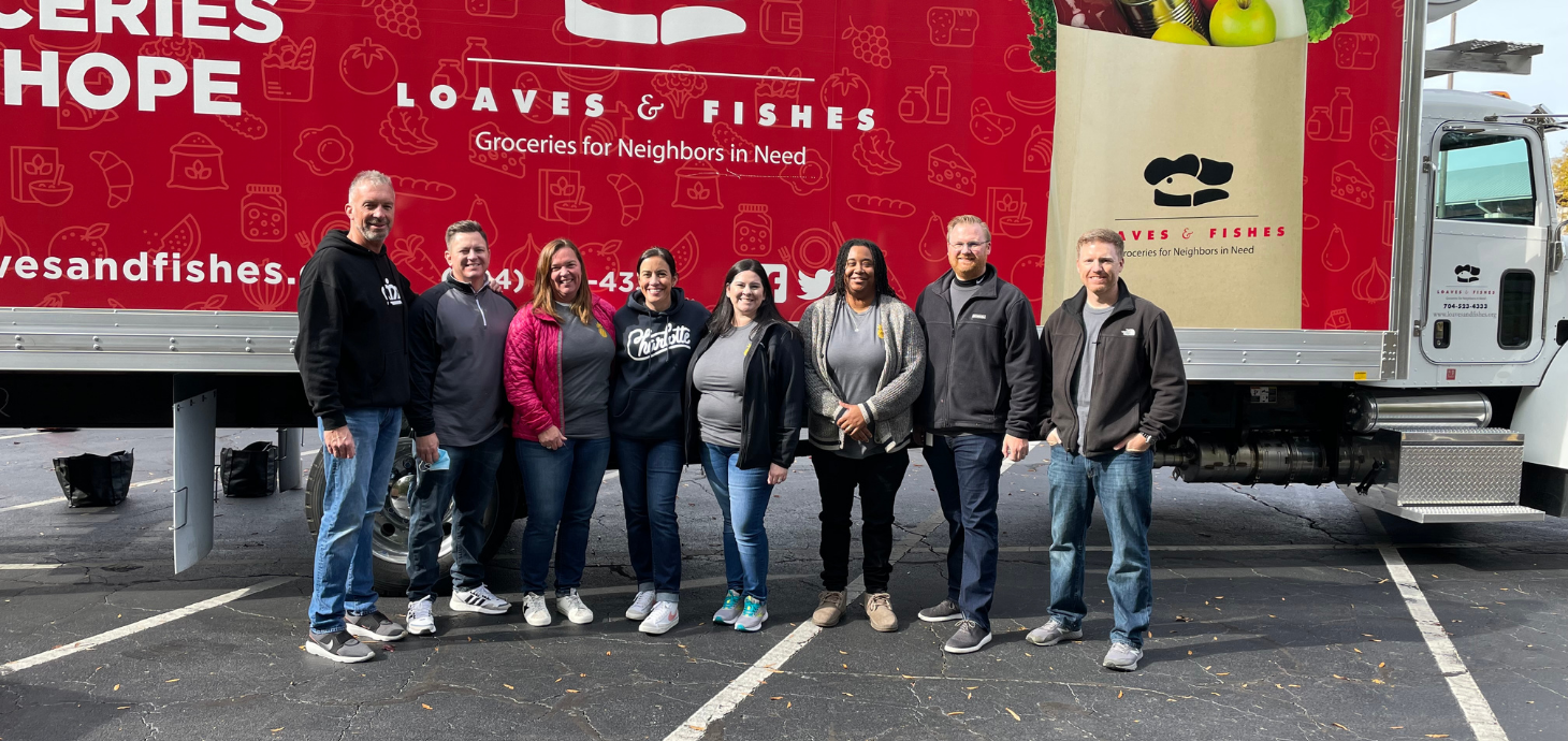 Southern FIrst Bankers volunteering with Loaves and Fishes in Charlotte.