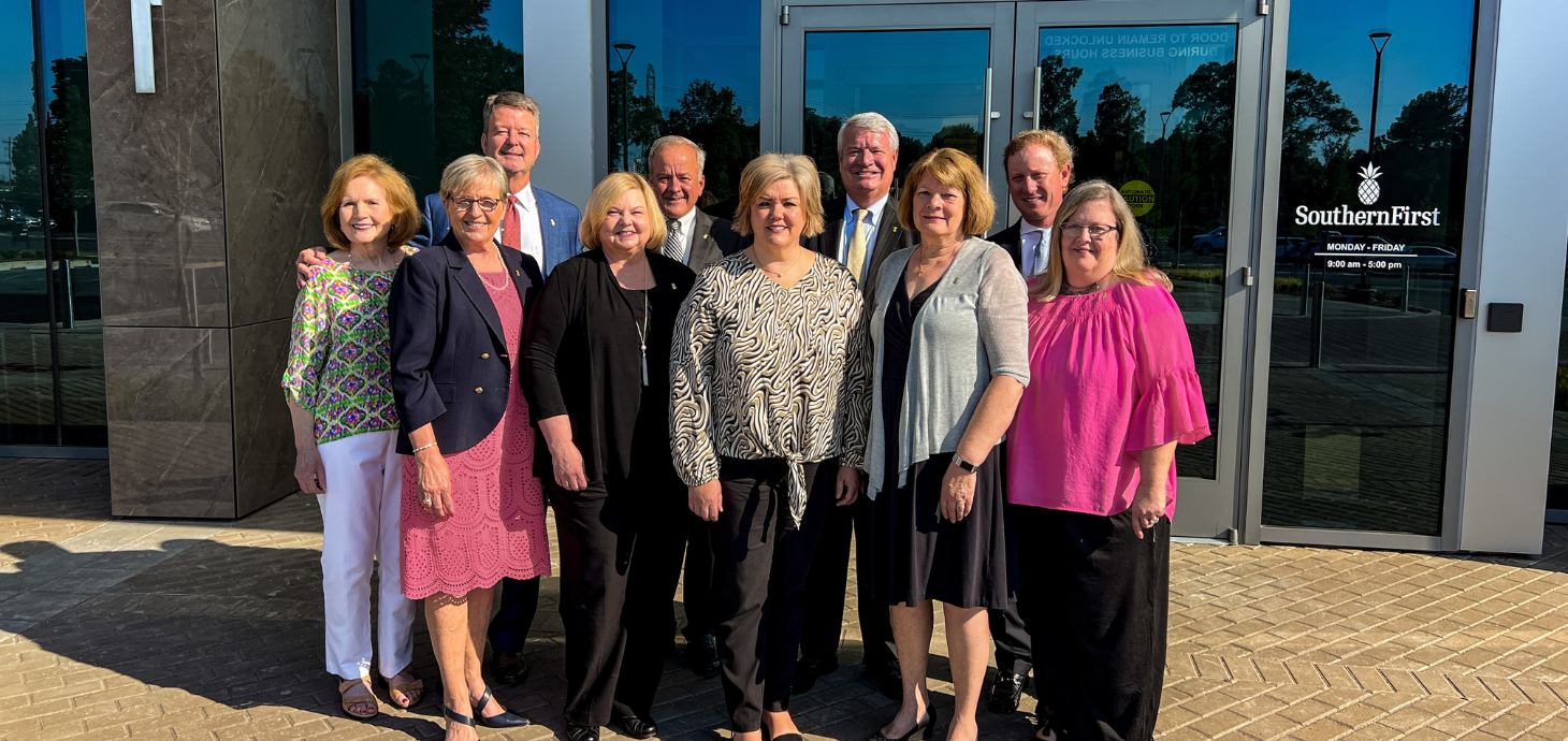 Group photo of Southern First bankers with 20+ years of service.